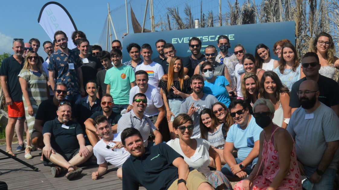 Eventscase equipo - Happy summer at Eventscase!